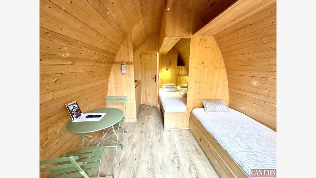 Vente hôtel bureau dans les Alpes