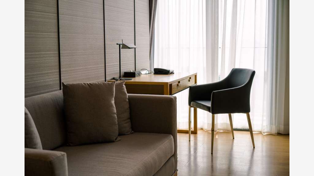 Hôtel-bureau 20 chambres à vendre en Pays-de-Loire