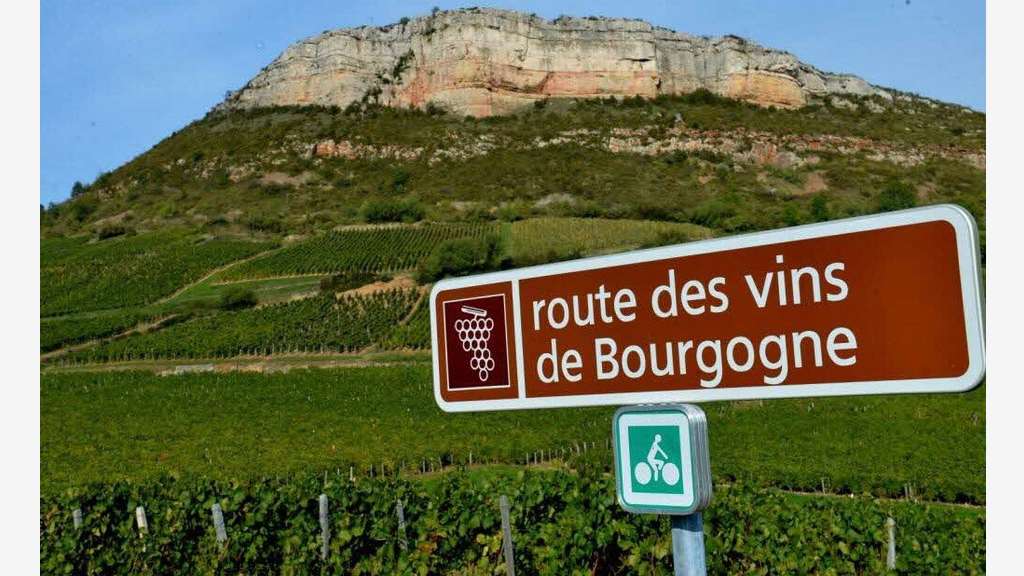 A vendre hôtel restaurant route des vins à Beaune