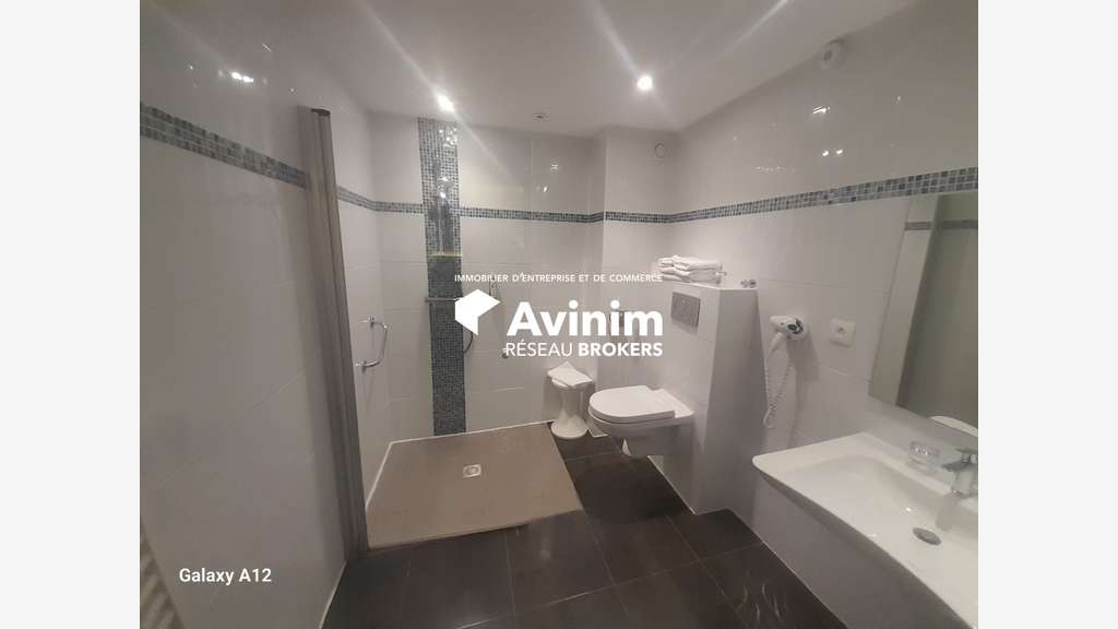 Vente hôtel bureau en centre ville de Nantes