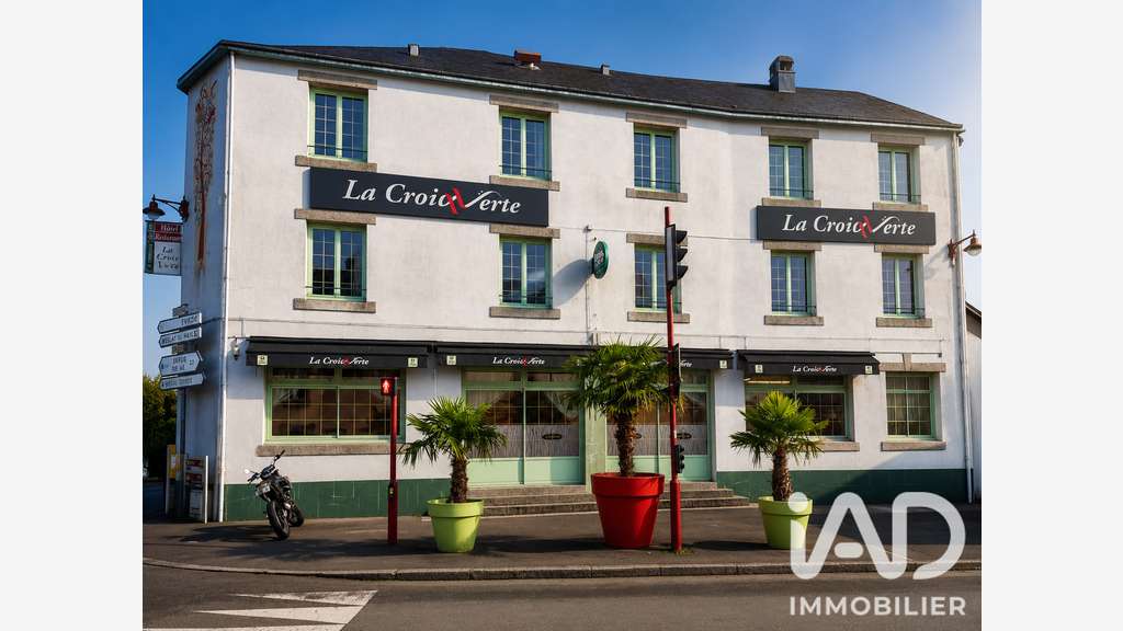 Vente hôtel bar tabac traiteur à Neau