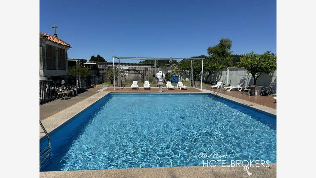 Vente hôtel 90 ch à optimiser à Pontevedra