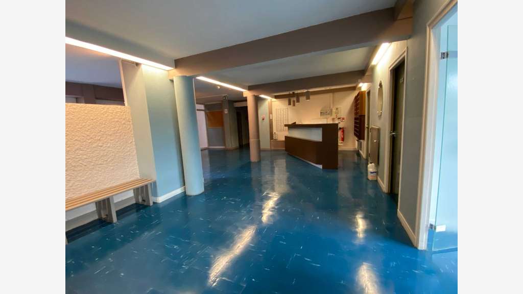 AV grand hôtel moderne proche Bourbonne les Bains