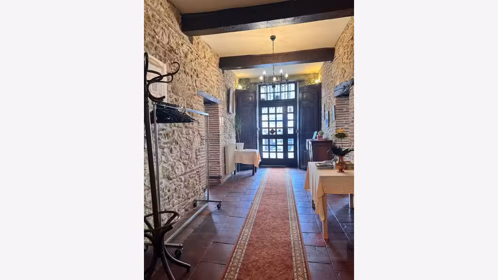 Vente hôtel restaurant à Bon Encontre centre