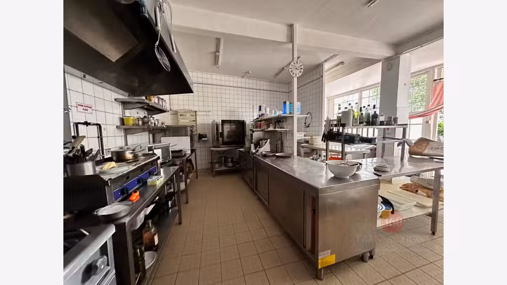 Vente hôtel restaurant à Bon Encontre centre