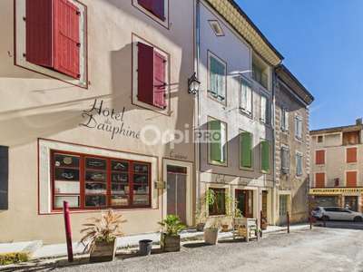 Murs et fonds hôtel restaurant à vendre proche Die