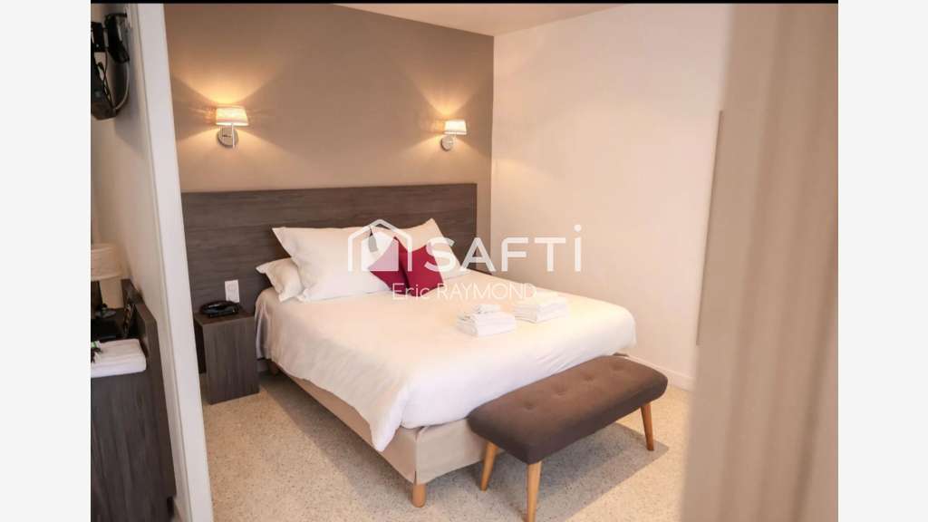 Exceptionnel hôtel restaurant rénové à Moissac