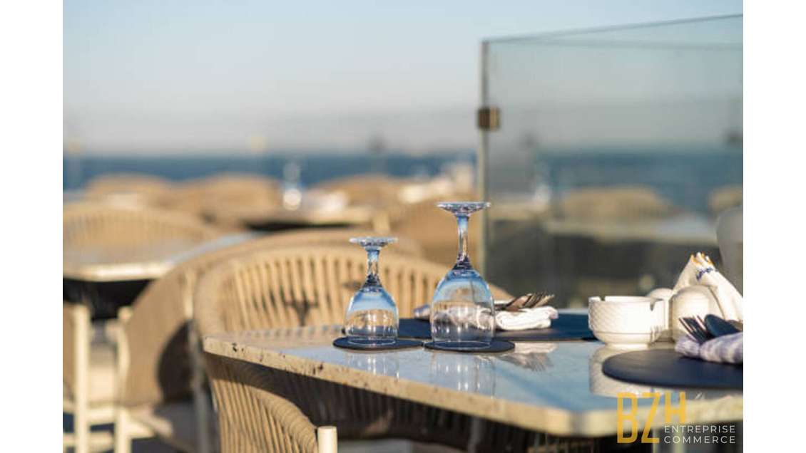 A vendre hôtel restaurant face mer dept Morbihan