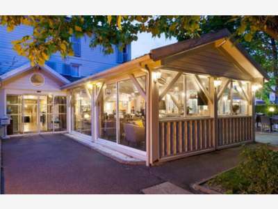 Vente hôtel *** à 15km d’Orly et proche A6 et A10