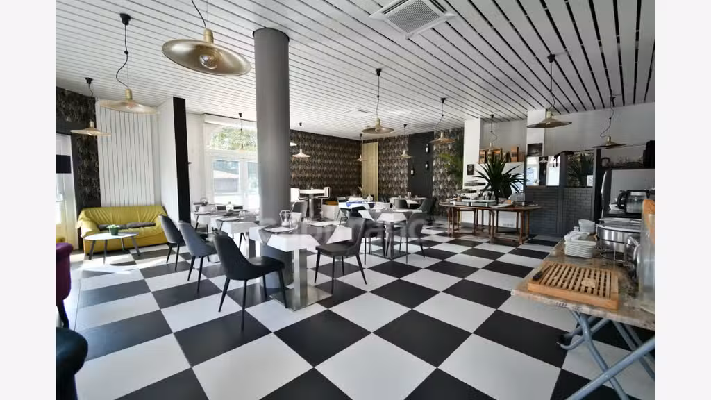 Hôtel restaurant à vendre à Marmande centre (47)