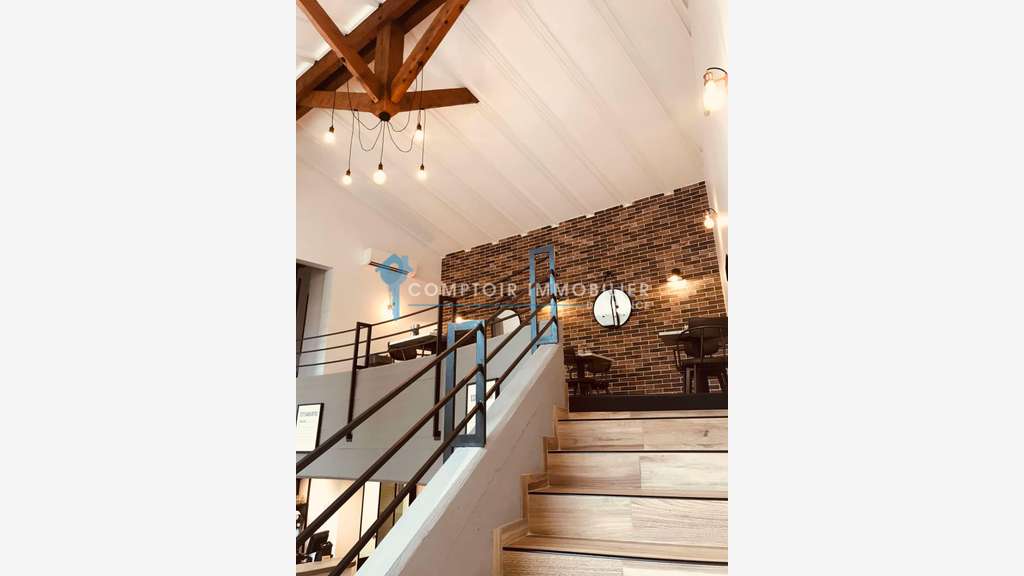 En exclusivité mur et fonds restaurant à Vergèze