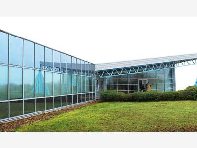 Vend local activité 10 000m² Cosne Cours sur Loire