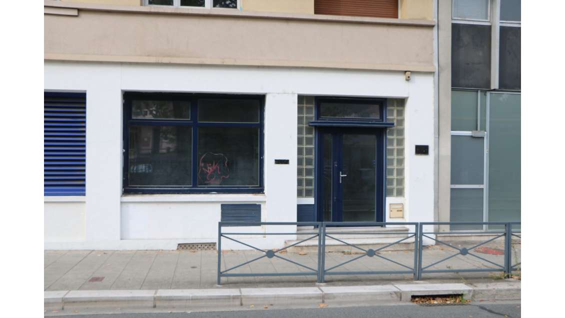 Vente local commercial 90m² Grenoble Avenue Perrot