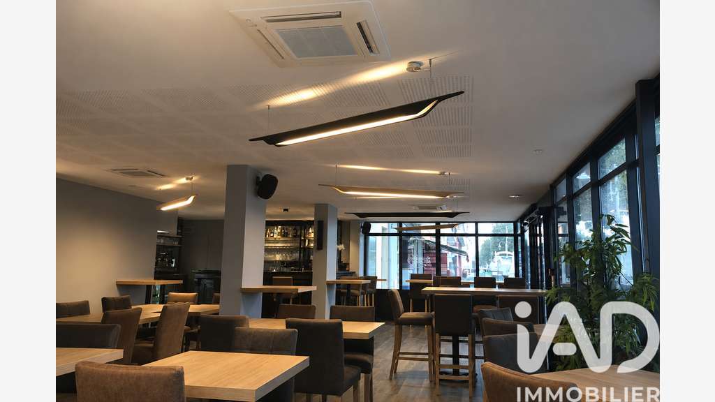Cession bail restaurant 130m² Arcachon face gare