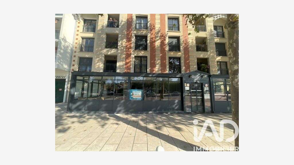 Cession bail restaurant 130m² Arcachon face gare