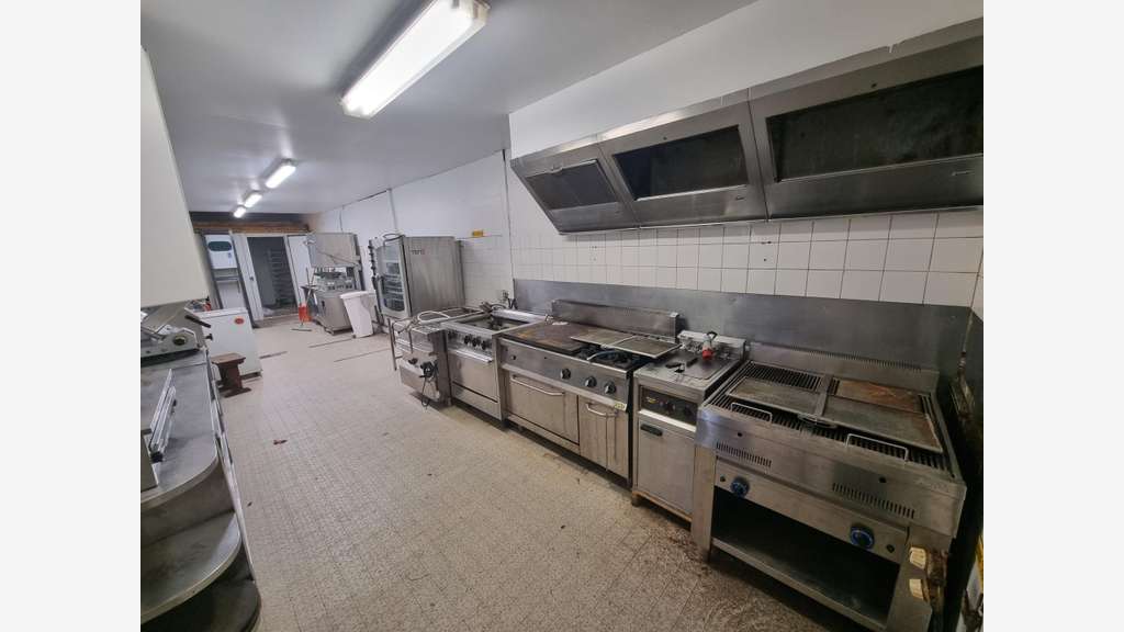 Vente restaurant bar lic 4 station de ski de Guzet