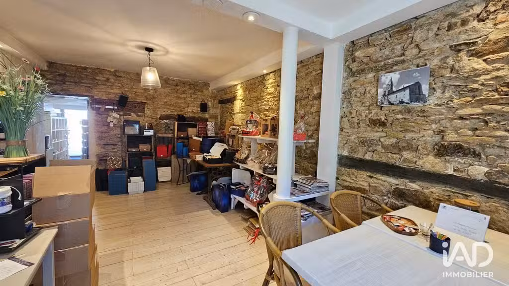 Vente épicerie fine emplacement stratégique Blain