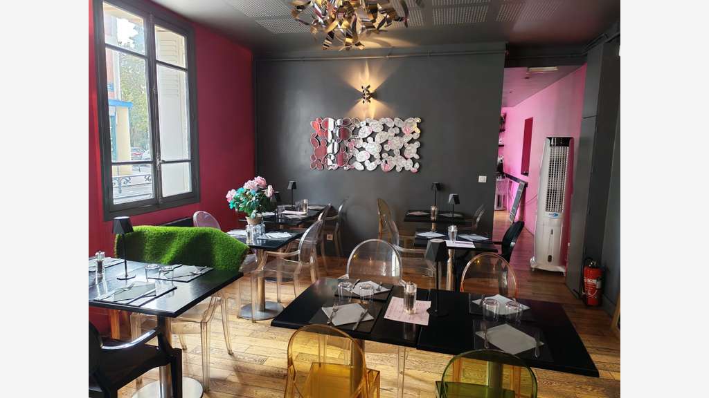 Vente murs et fonds restaurant d'angle à Boulogne