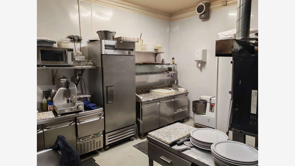 Vente murs et fonds restaurant d'angle à Boulogne