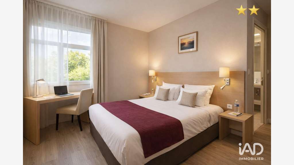 Vente Hôtel **  clé en main 38 N° à Carquefou