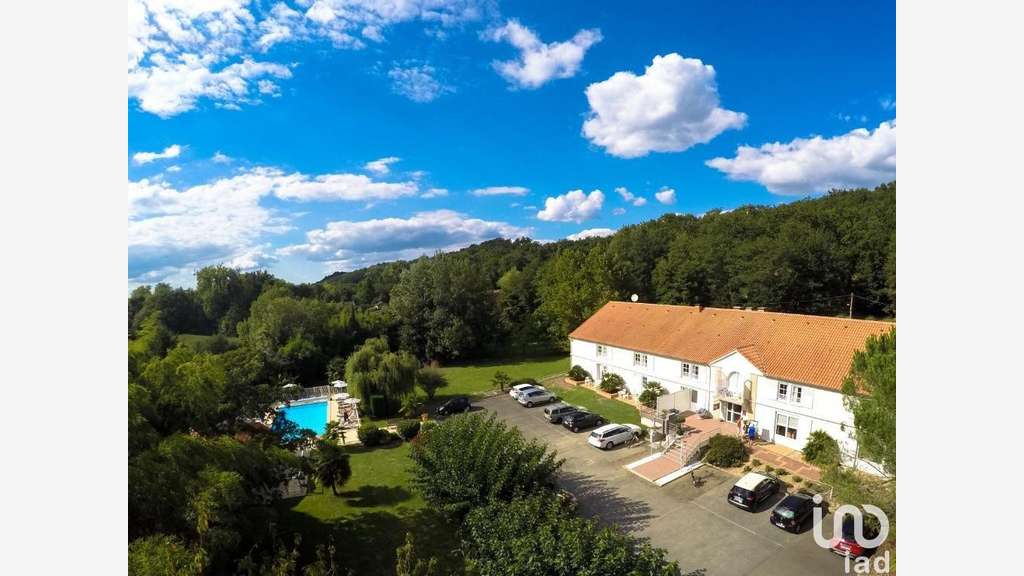 Vente magnifique hôtel restau à Eugénie-les-Bains