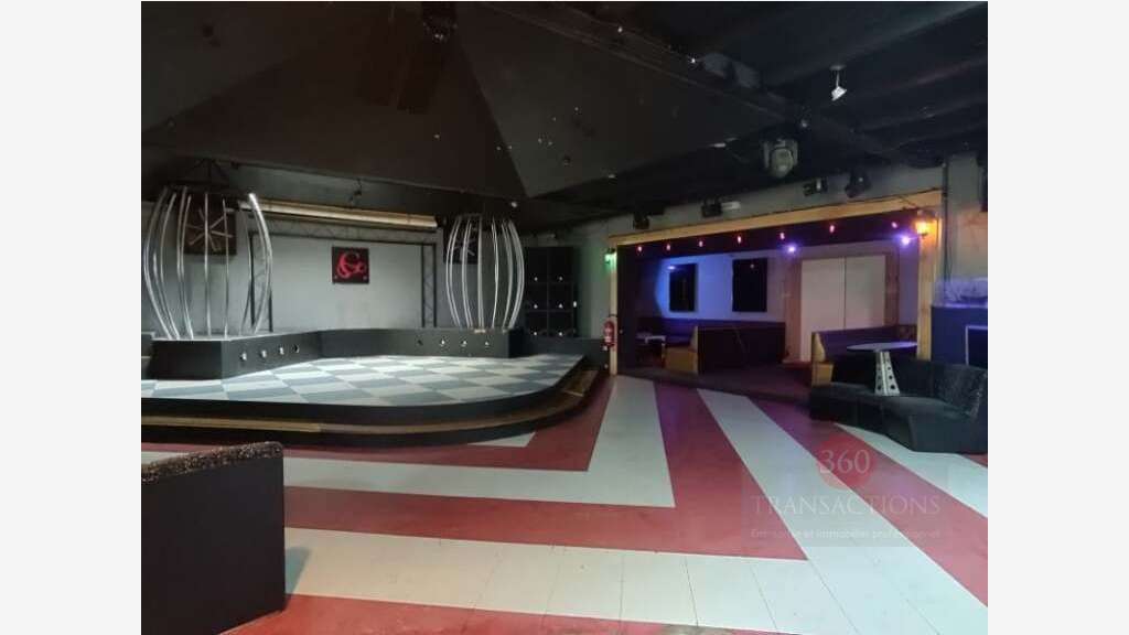 Vente établissement emblématique de 800m² à Girac