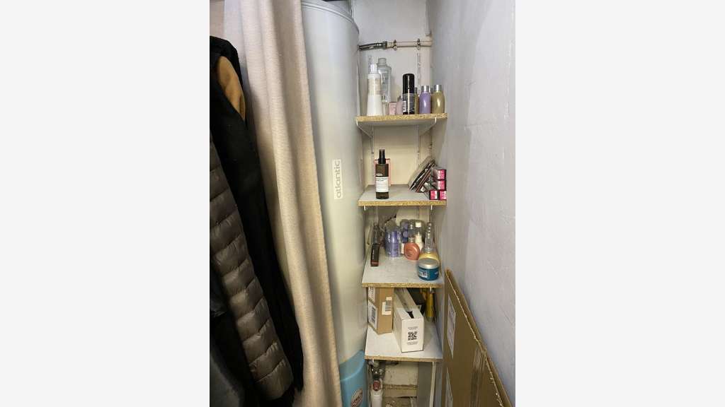 AV salon de coiffure mixte zone comm de Grasse