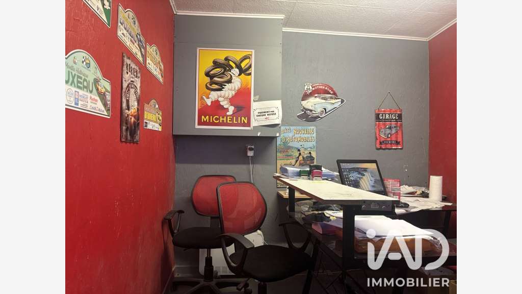 AV FDC carrosserie 250m² empl stratégique Gueugnon