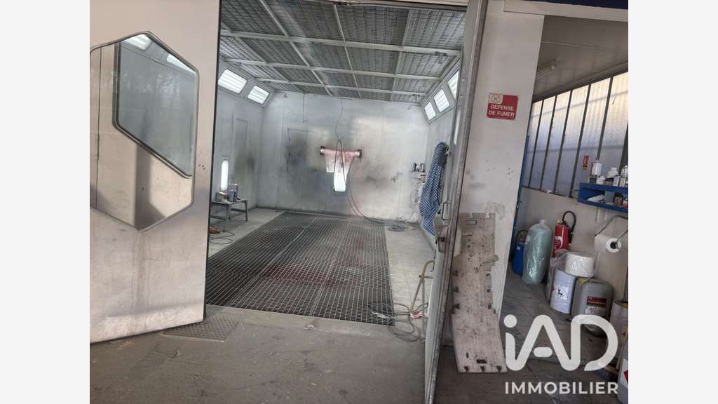 AV FDC carrosserie 250m² empl stratégique Gueugnon