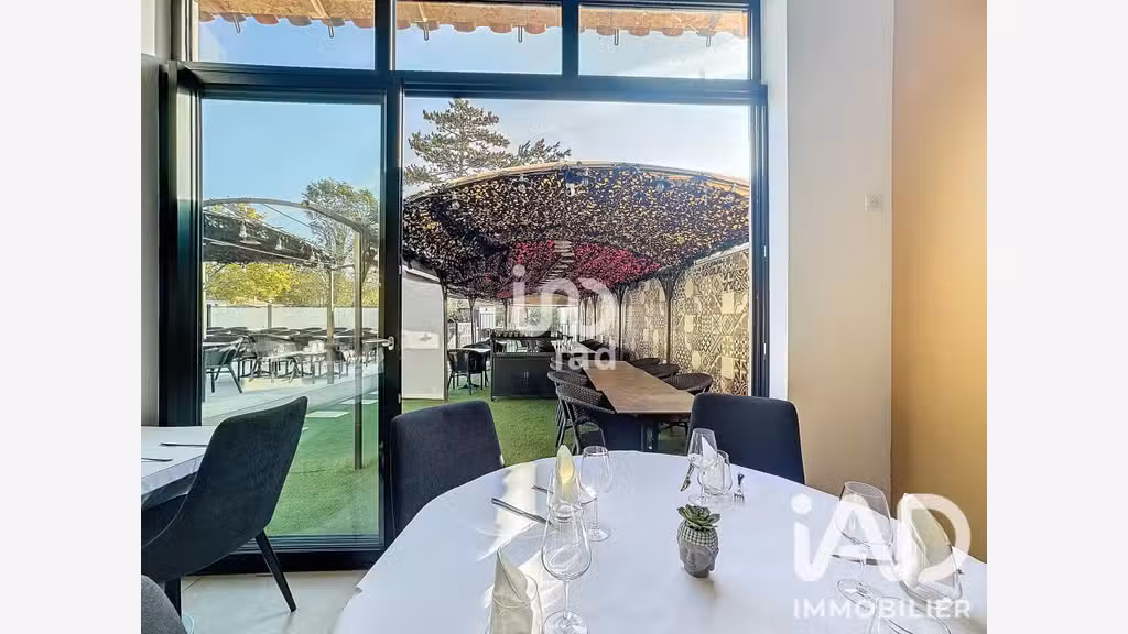 Vente restaurant empl start à L'Isle-sur-la-Sorgue