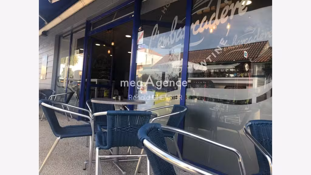 Vente hôtel-bar au coeur de Fromentine prox plage