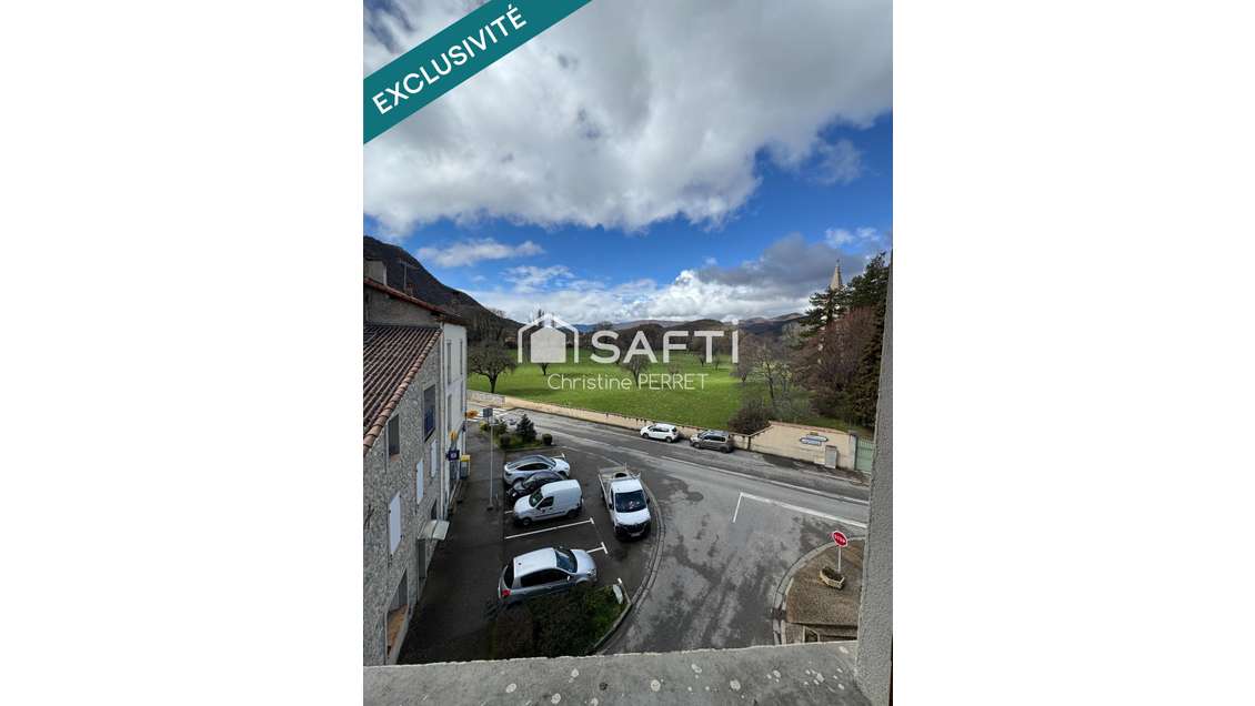 AV murs + fonds hôtel-bar-restaurant à La Javie