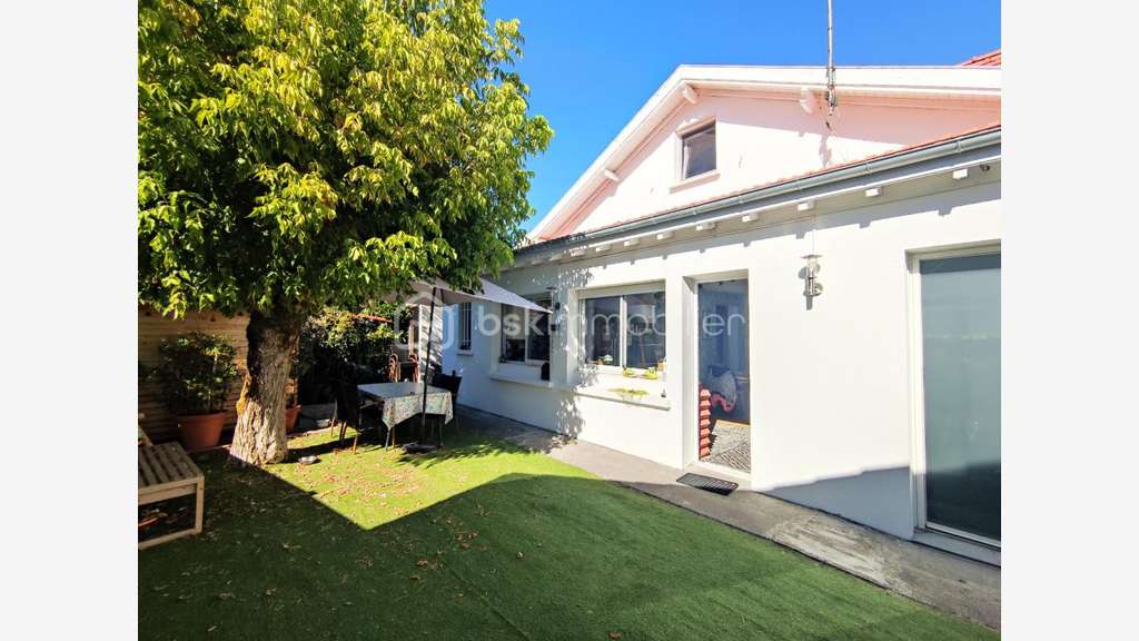 Vente murs et fonds restaurant terrasses à Lanton
