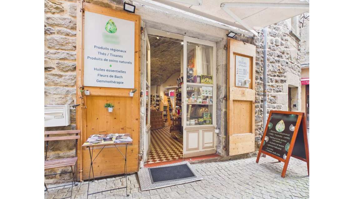 Charmant magasin au coeur du village des Les Vans