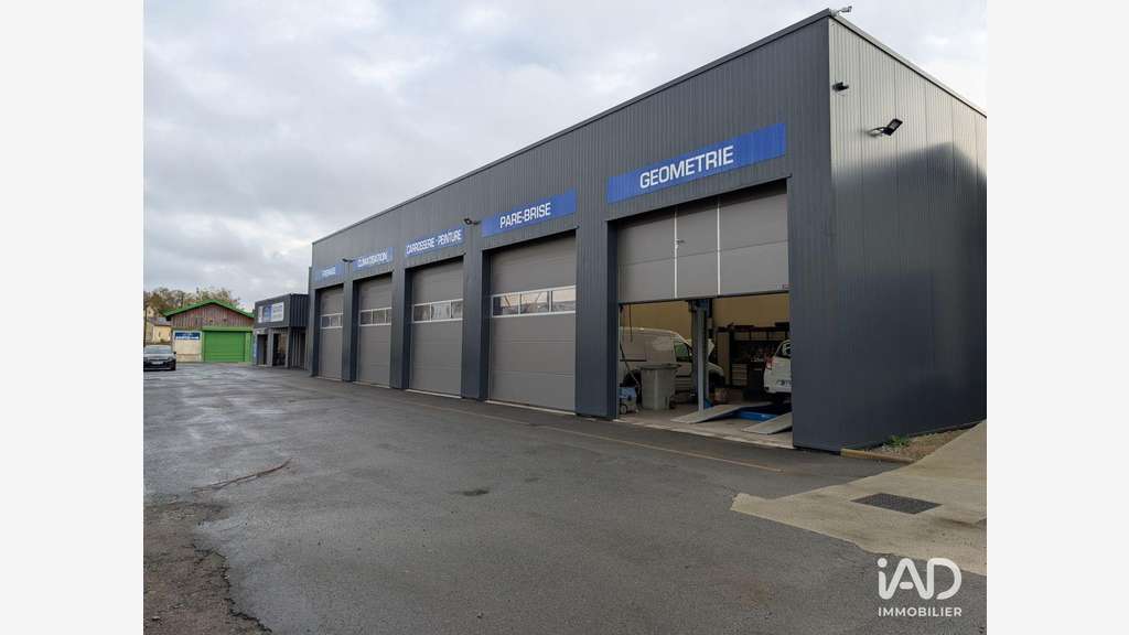 Vente garage à Montbizot 18 Km nord Le Mans