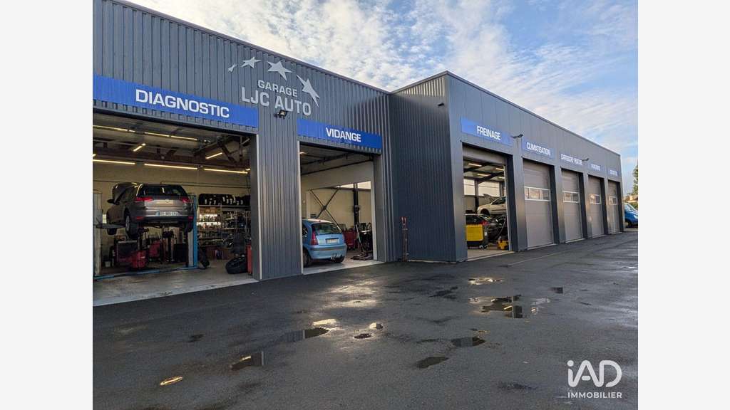 Vente garage à Montbizot 18 Km nord Le Mans
