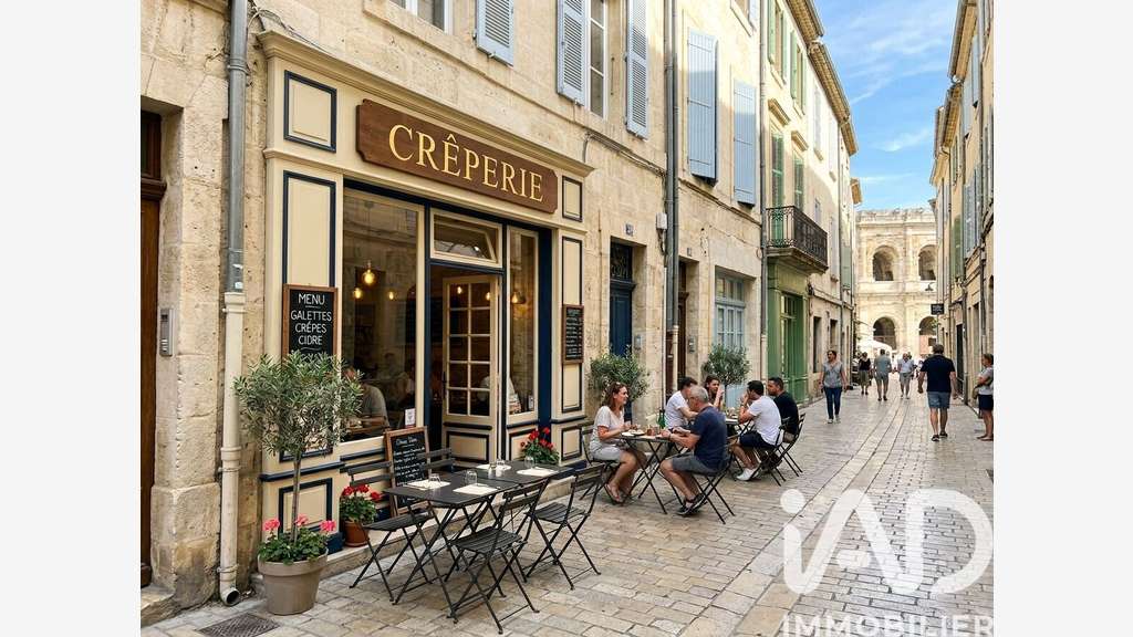 Vente crêperie en zone piétonne à Nîmes