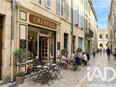 Vente crêperie en zone piétonne à Nîmes
