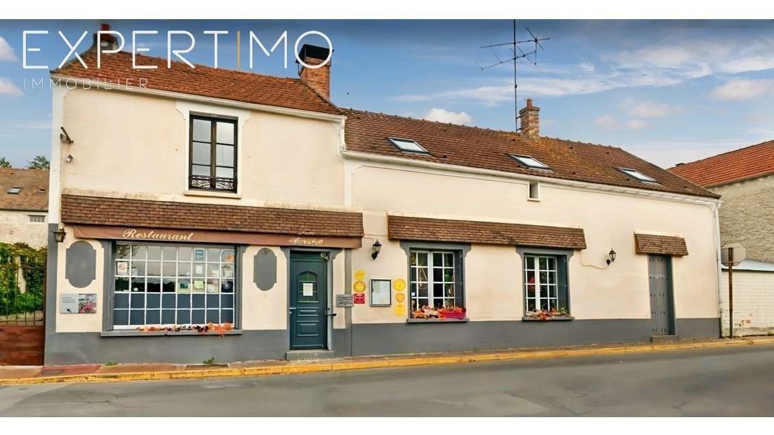 Vente joli restaurant renommé avec logement 91