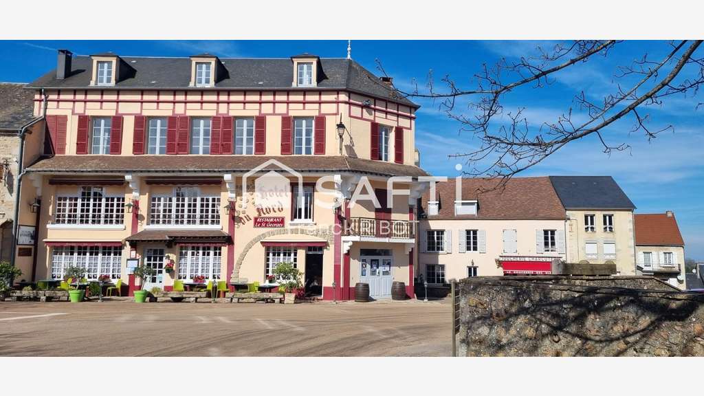 AV murs hôtel-restaurant idéalement placé à Quarré