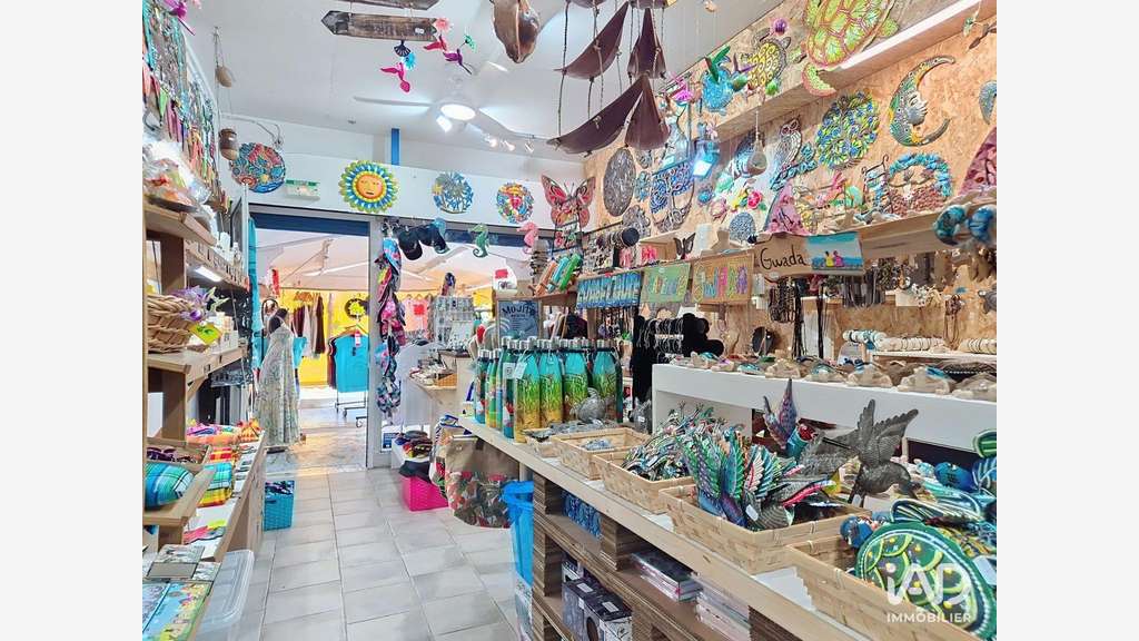 Vente FDC articles artisanaux à Saint-François