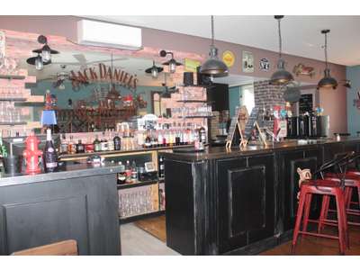 Vente Hôtel - Hôtel restaurant à Saint-Genis-de-Saintonge