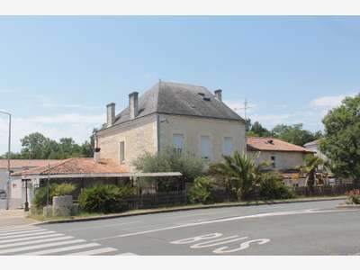 Vente hôtel-restaurant 7 ch au coeur Saint-Genis