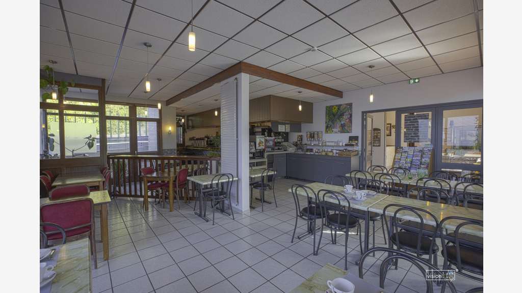 AV murs et fonds hôtel-restaurant à Saint-Jacques