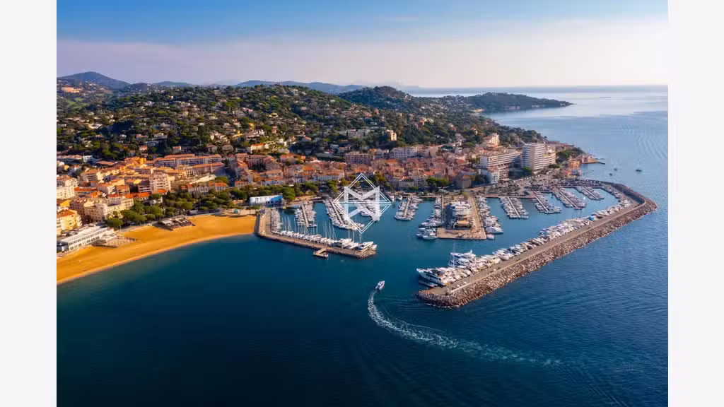 Vente Plage/Restaurant dans le Golfe de St-Tropez