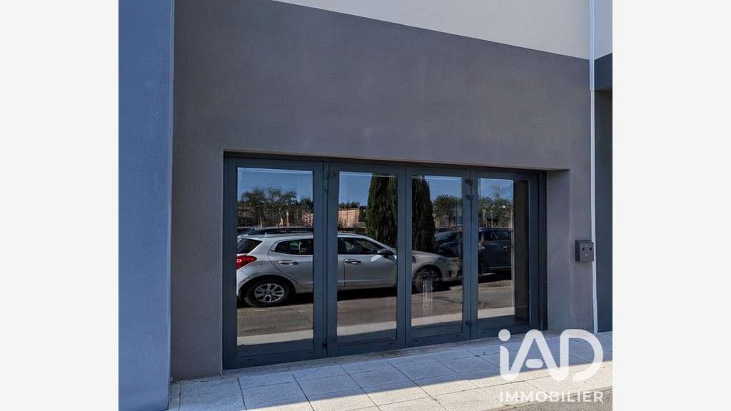 Vente FDC stores pergolas 90m² à Salon-de-Provence