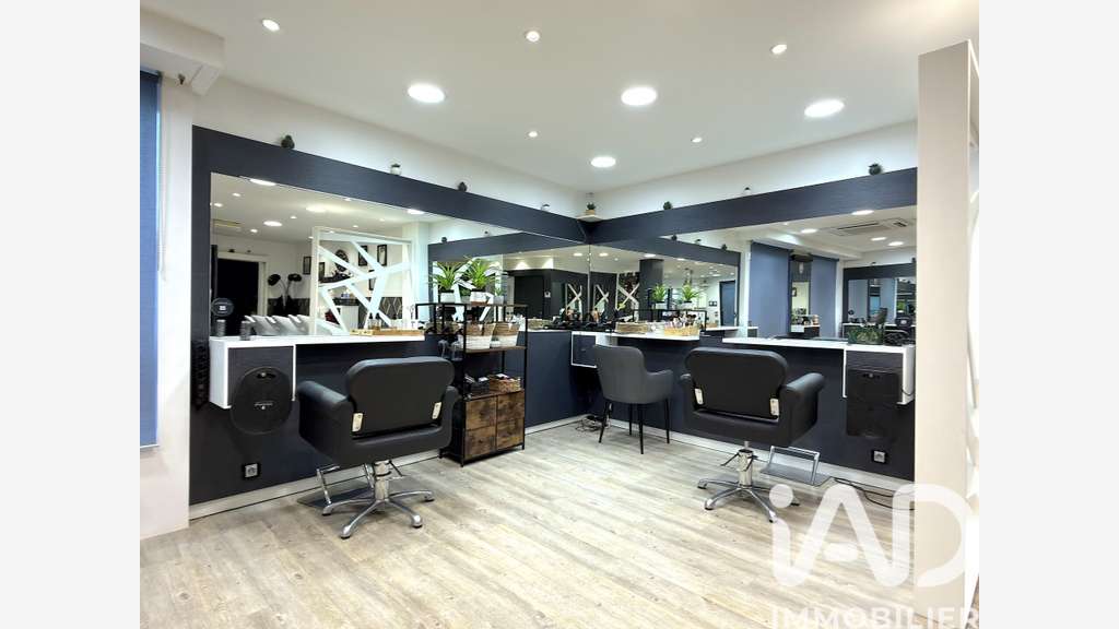 AV salon de coiffure empl stratégique à Tourcoing