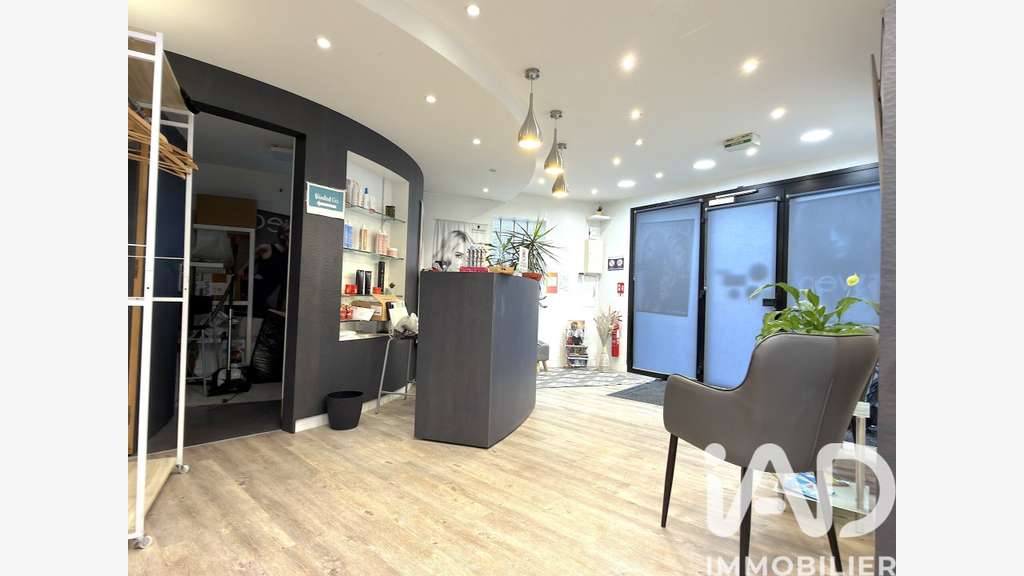 AV salon de coiffure empl stratégique à Tourcoing