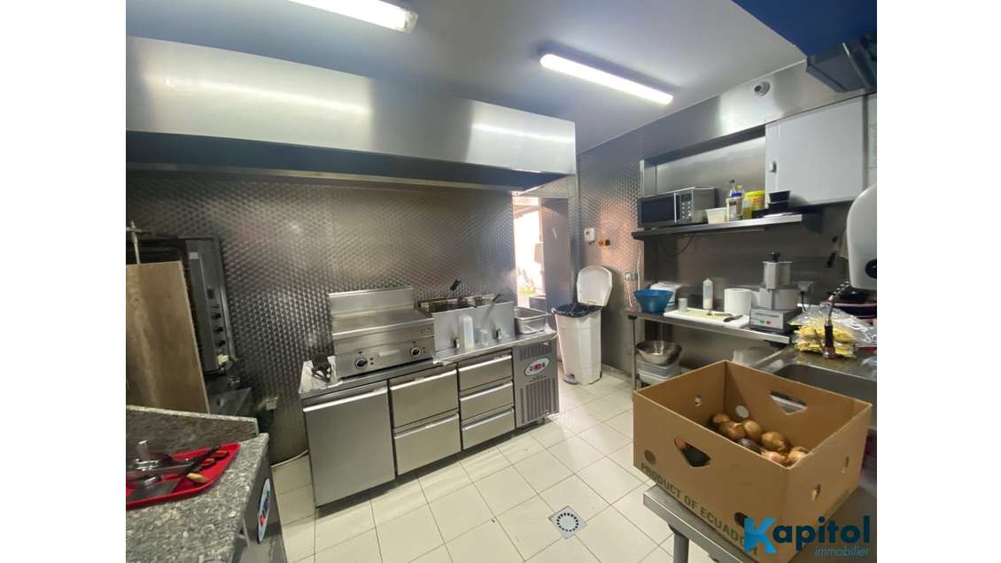 Vente murs + fonds restauration rapide à Vincennes