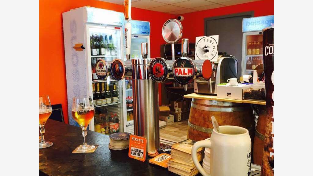 A vendre très belle cave à vins en Finistère